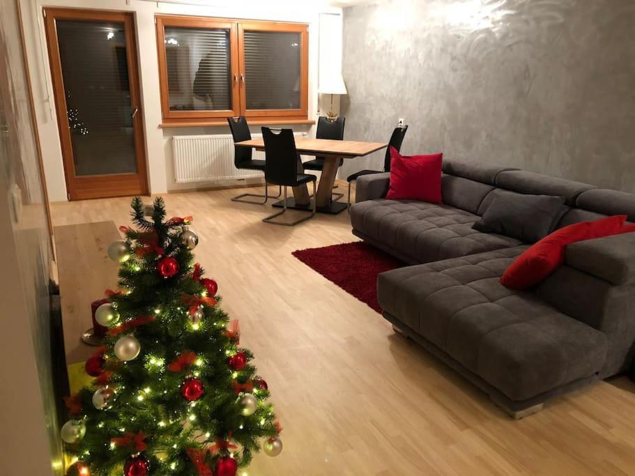 Appartamento Nuovo E Comfort A Brunico Kronplatz 외부 사진